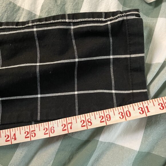 Hot Topic Black & White Grid Cargo Jogger Pants Mens L Plaid Punk Goth - Picture 9 of 10